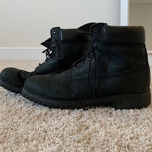 All black Men’s size 13 Timberland boots